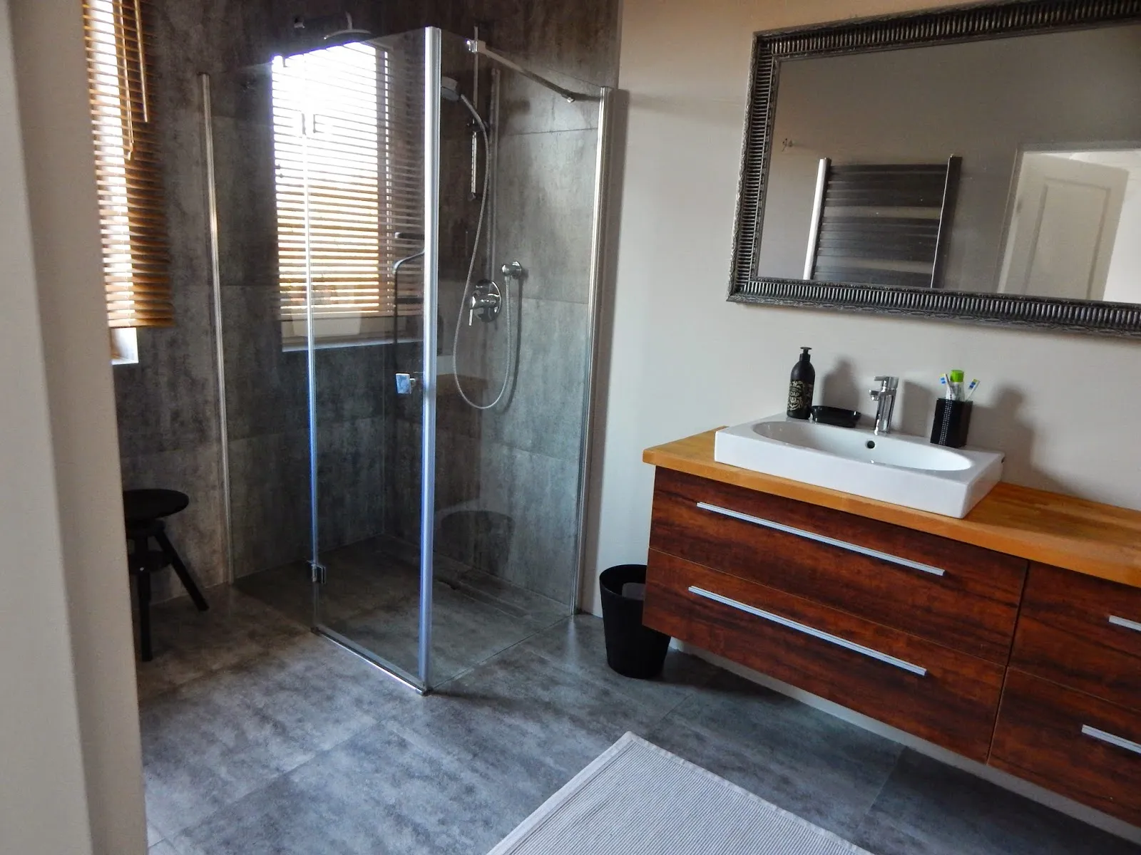 Glazura do lazienki (1)